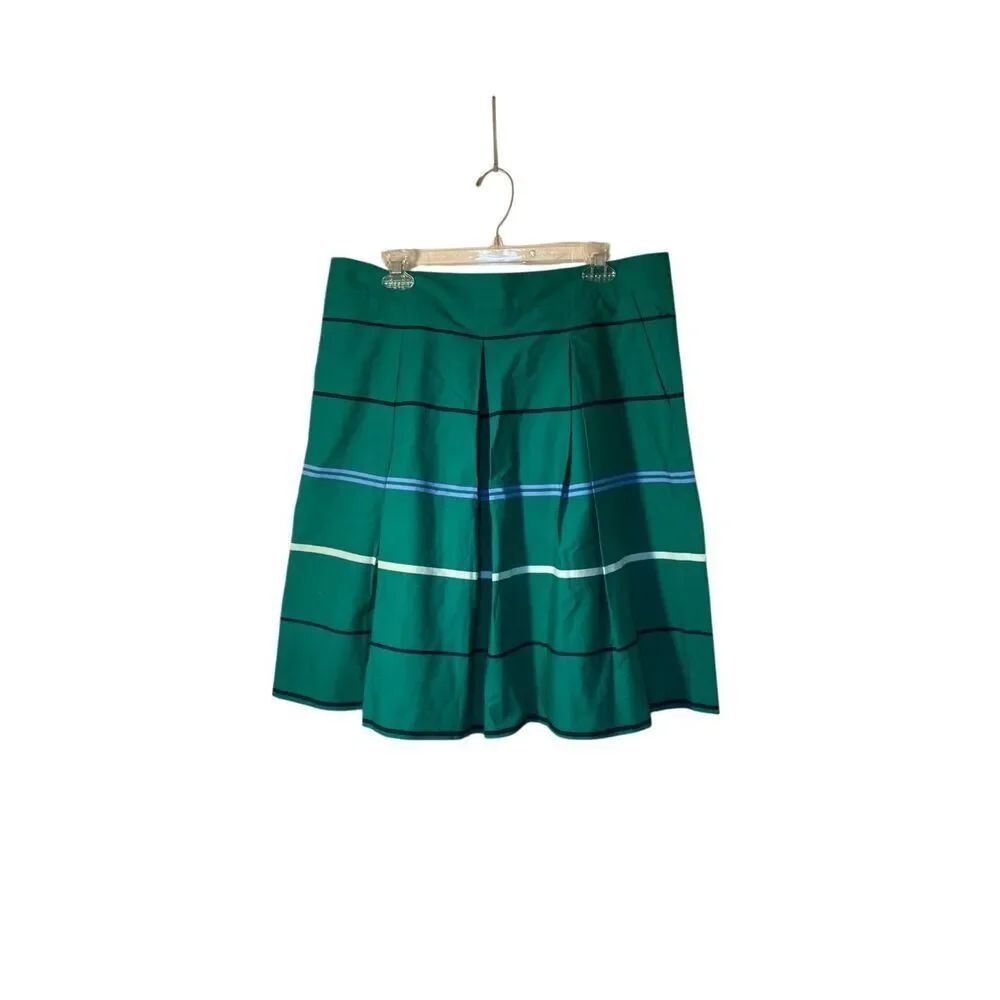 Ann Taylor women’s green pleated fully lined kneelength skirt with pockets 14